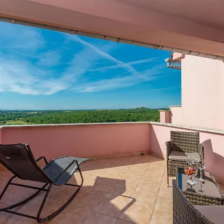 Nikola Apartmán Mugeba